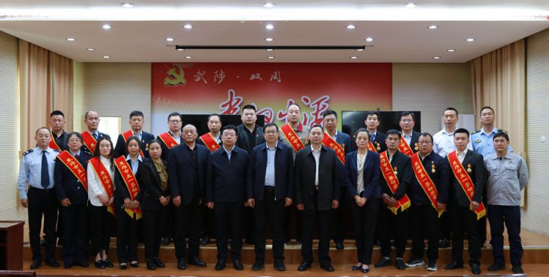 恭喜我公司生產(chǎn)科工藝主管陳新政同志榮獲“焦作市五一勞動(dòng)獎(jiǎng)?wù)隆?>
                                                                        <span id=